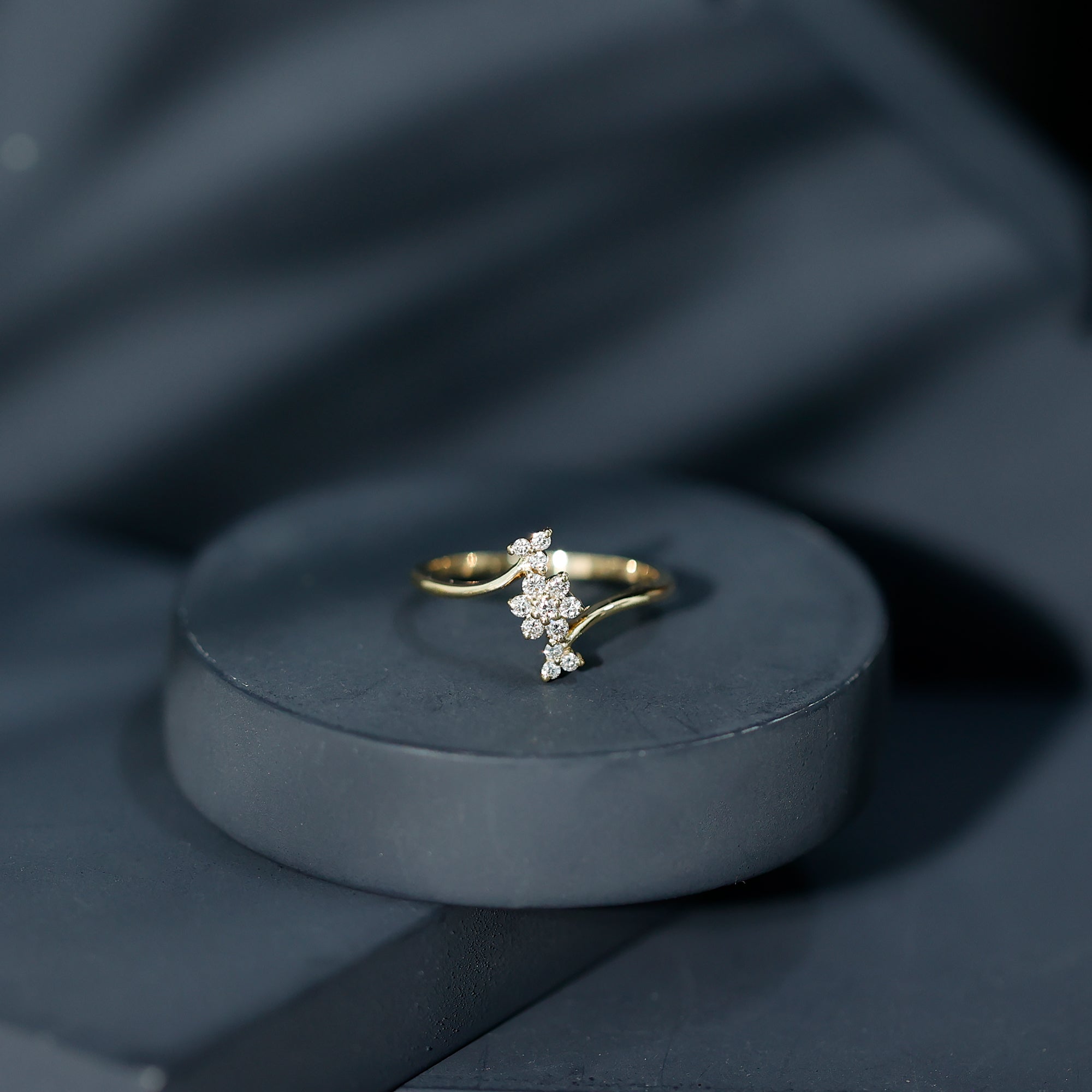 Round Cut Diamond Floral Promise Ring Natural - ( HI-SI ) - Rosec Jewels