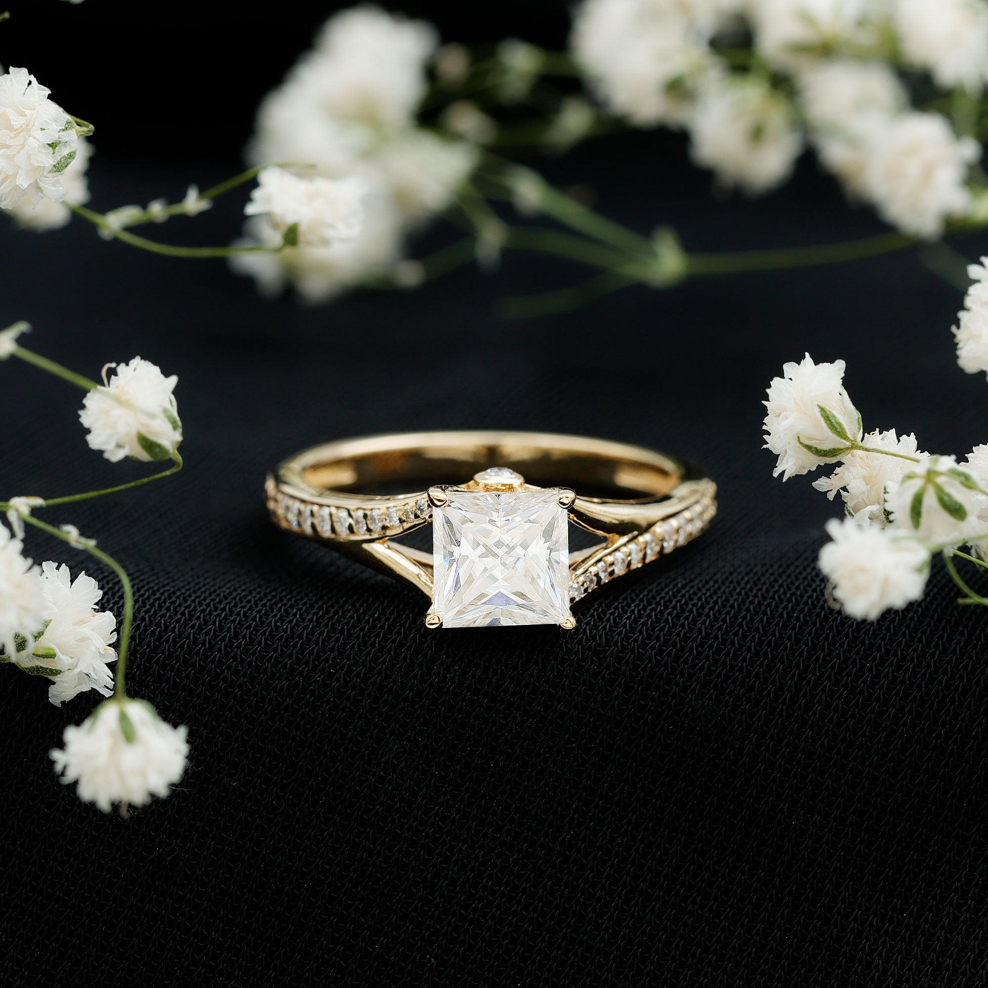 Certified Princess Cut Moissanite Engagement Ring With Split Shank D-VS1 - Rosec Jewels