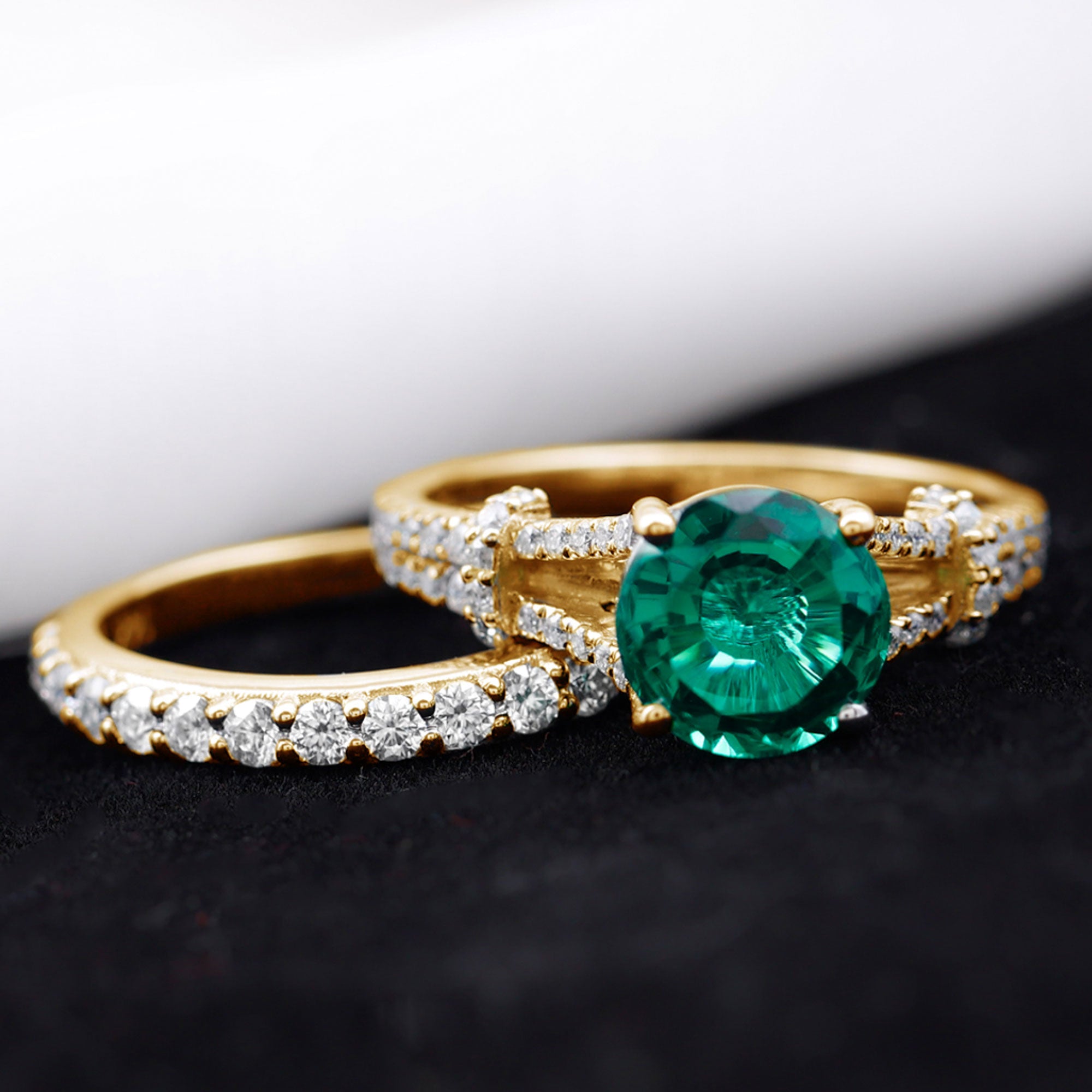 Split Shank Created Emerald Solitaire Wedding Ring Set with Moissanite Lab Created Emerald - ( AAAA ) - Quality - Rosec Jewels