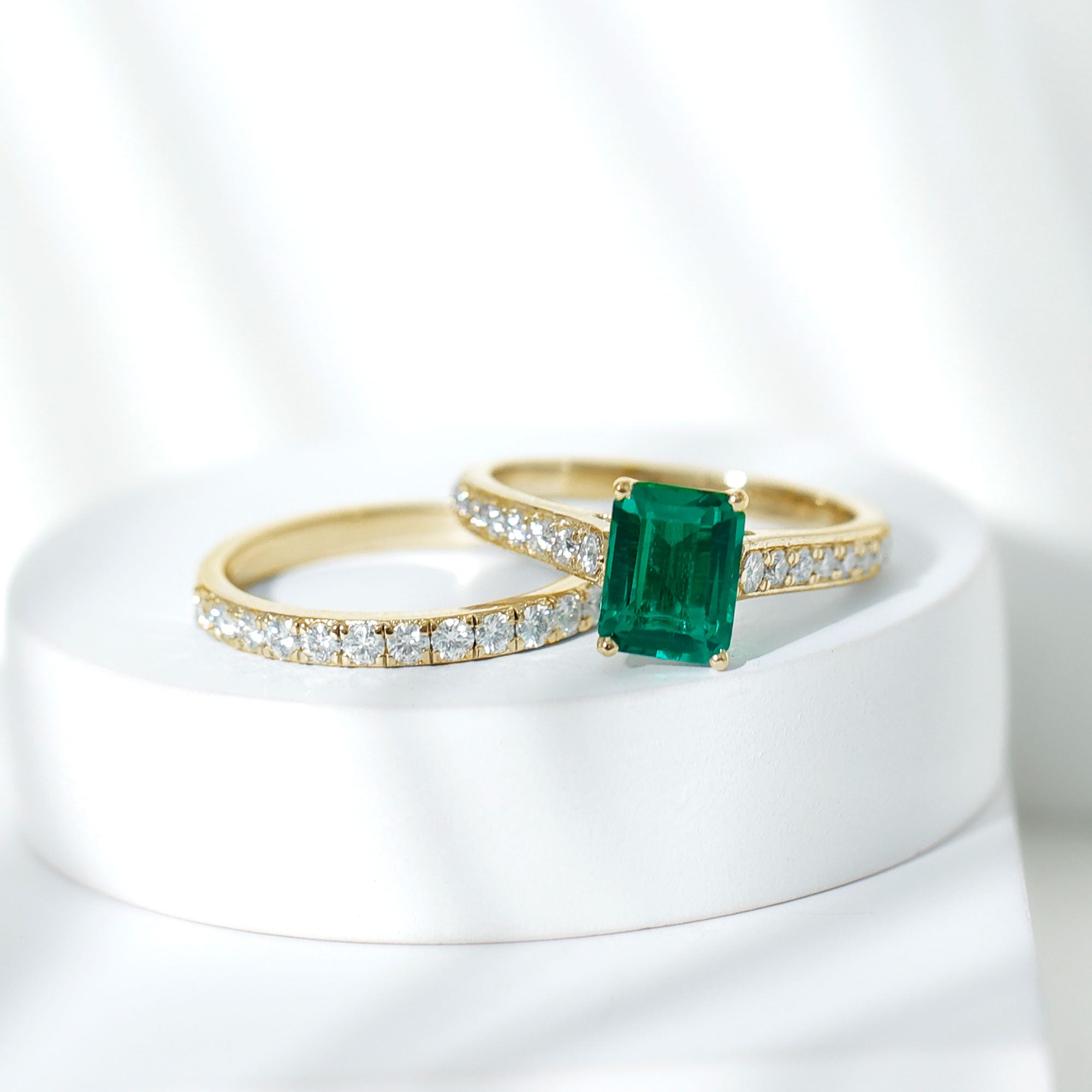 Lab Grown 6X8 mm Emerald Cut Emerald Engagement Ring with Wedding Band AAAA - Rosec Jewels