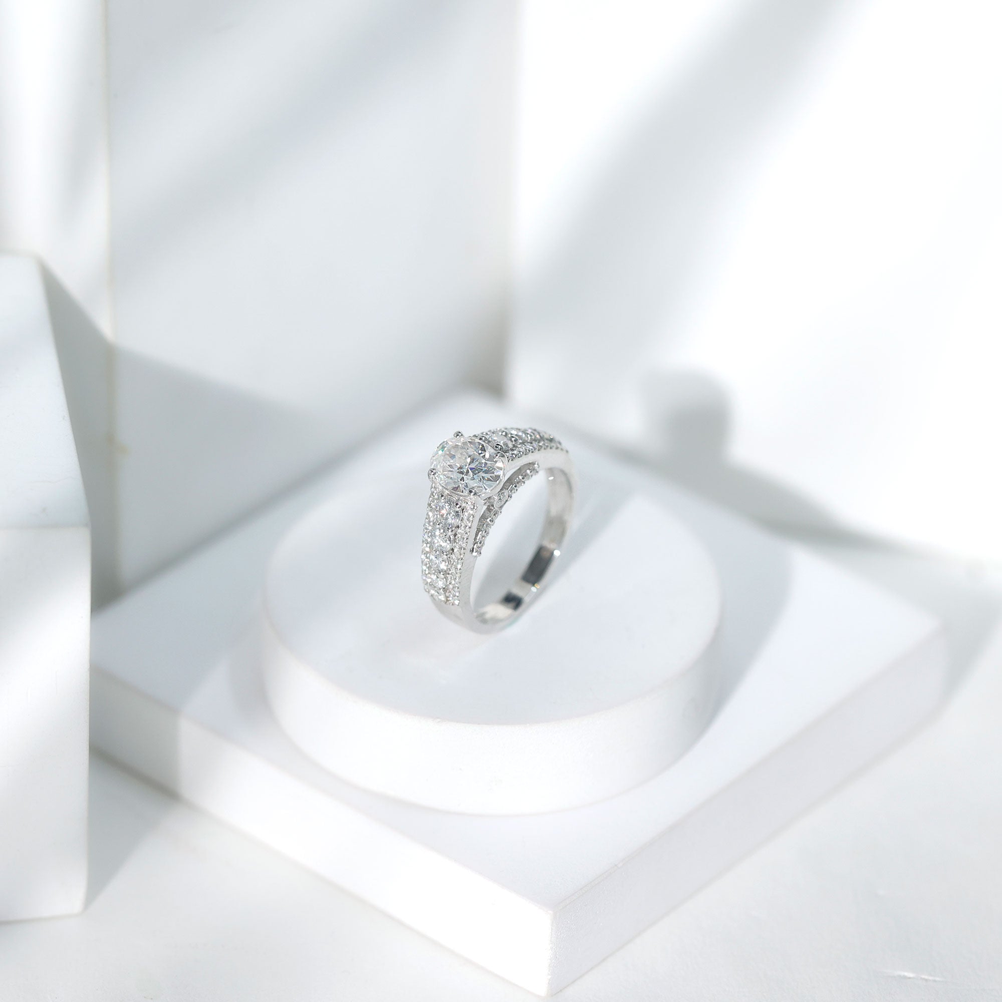 Certified Moissanite Oval Engagement Ring with Side Stones D-VS1 - Rosec Jewels