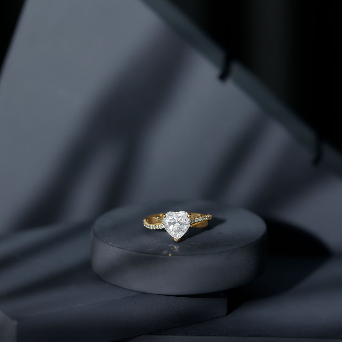 Heart Shape Moissanite Solitaire Engagement Ring for Her D-VS1 - Rosec Jewels