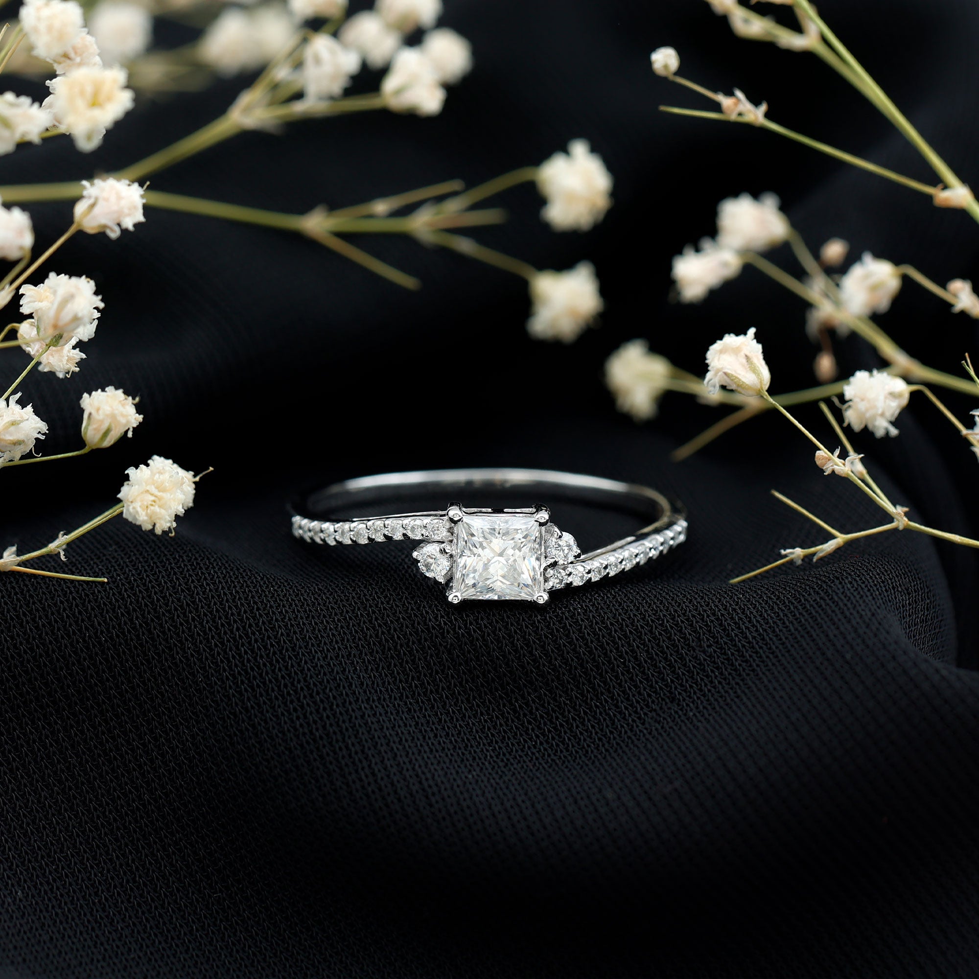 Princess Cut Moissanite Bypass Engagement Ring D-VS1 - Rosec Jewels