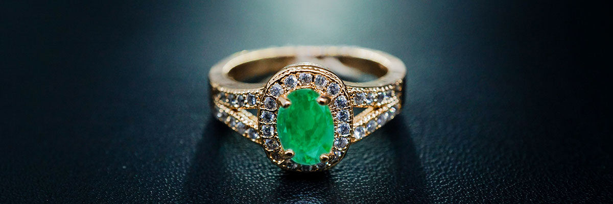 A Beginner's Guide to Emerald Rings