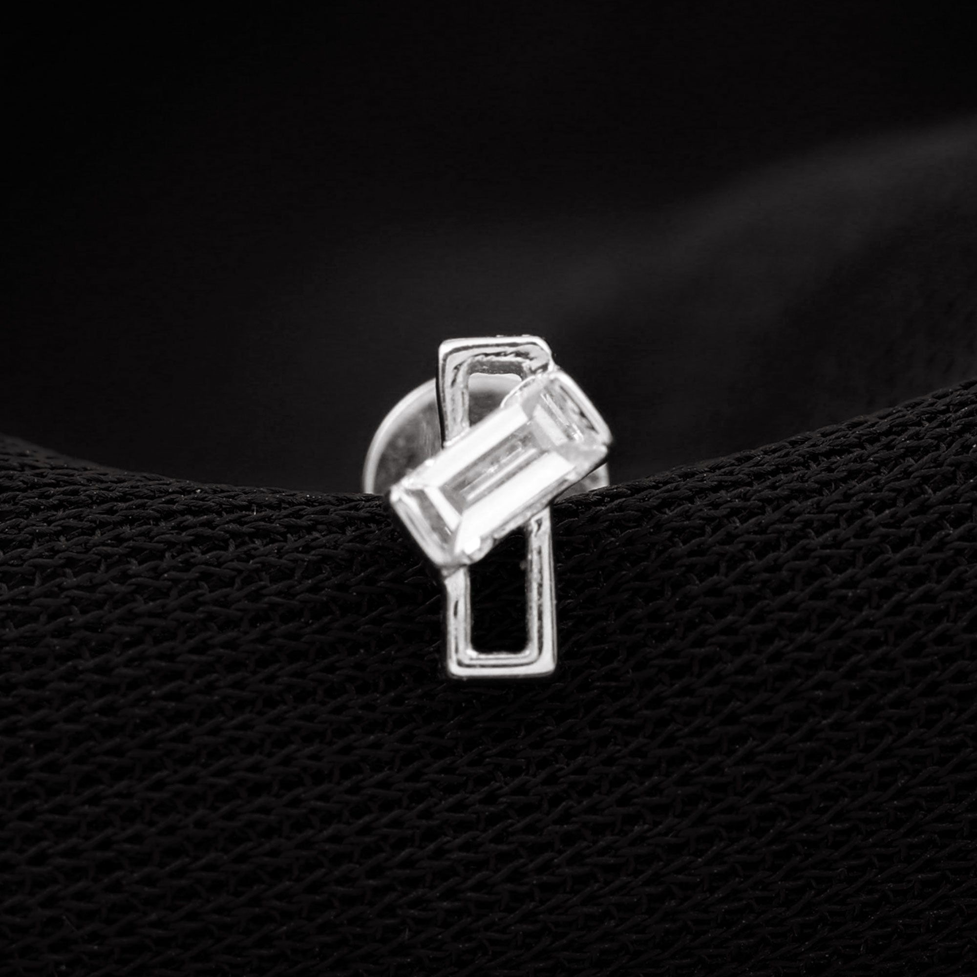Baguette Diamond Minimal Tragus Earring in Bar Setting Natural - ( HI-SI ) - Rosec Jewels