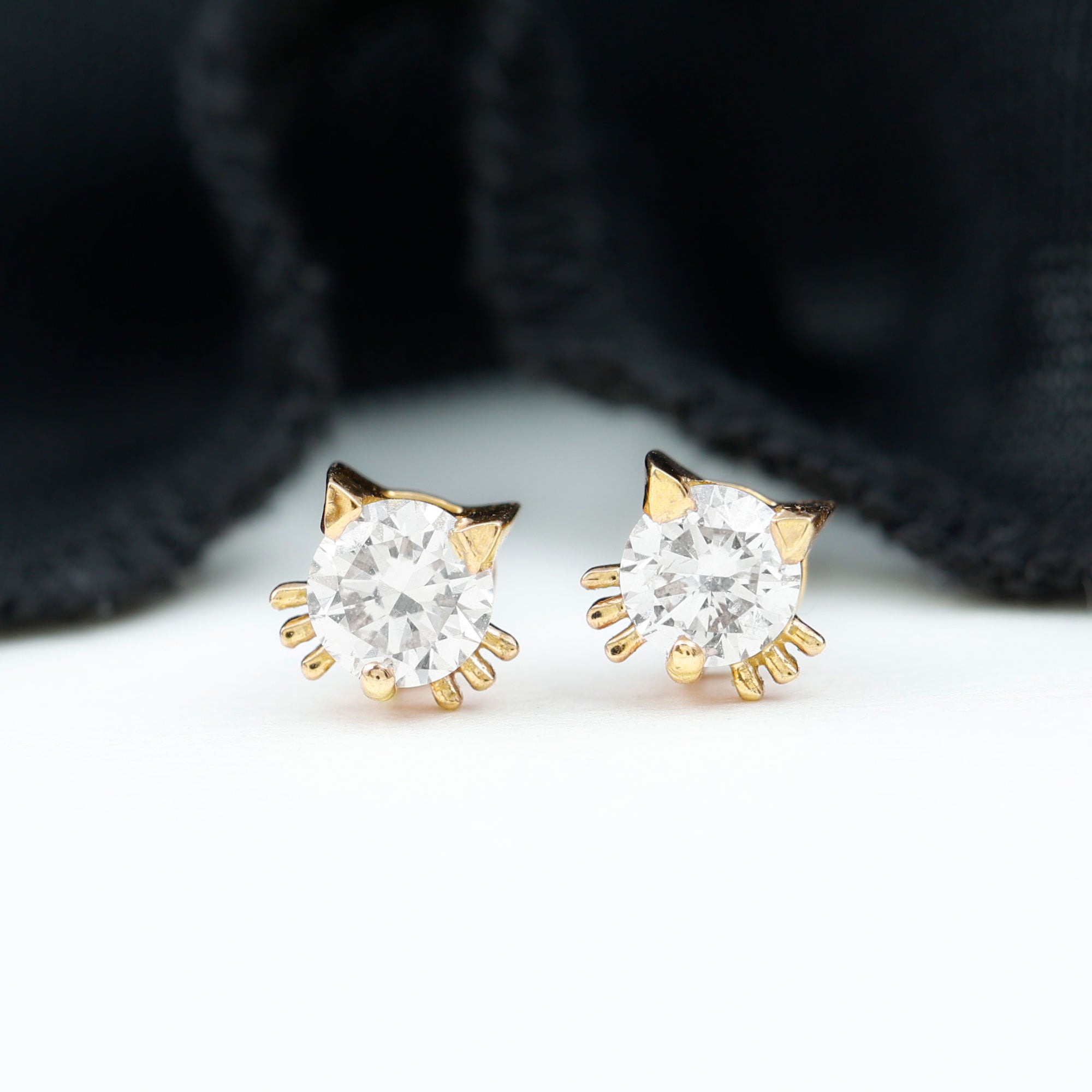 Round Real Diamond Cat Stud Earrings Diamond - ( HI-SI ) - Color and Clarity - Rosec Jewels
