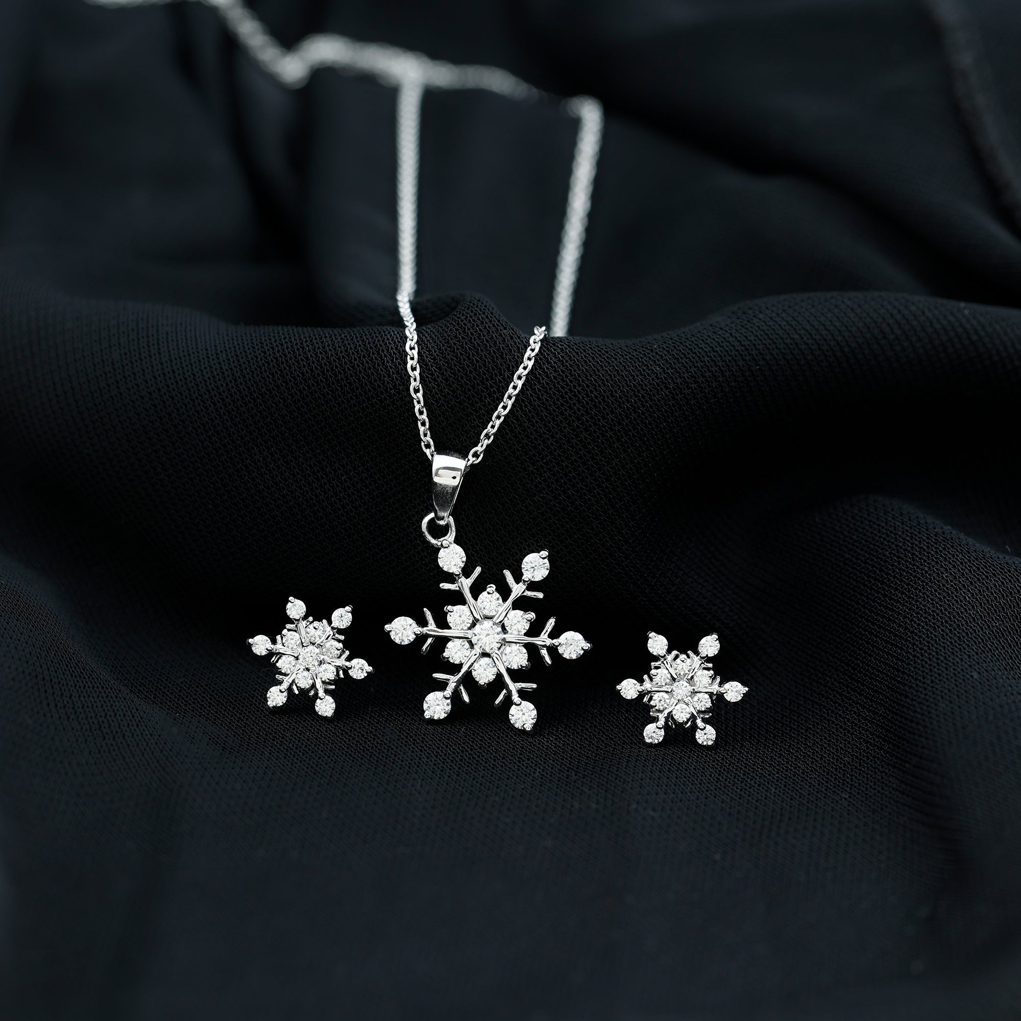 1.5 CT Contemporary Moissanite Snowflake Silver Jewelry Set - Rosec Jewels