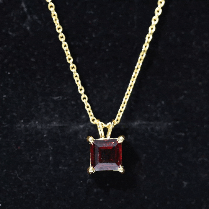 Solitaire 1.4 Carat Garnet Princess Cut Pendant Necklace with Chain AAA 92.5 Sterling Silver - Rosec Jewels