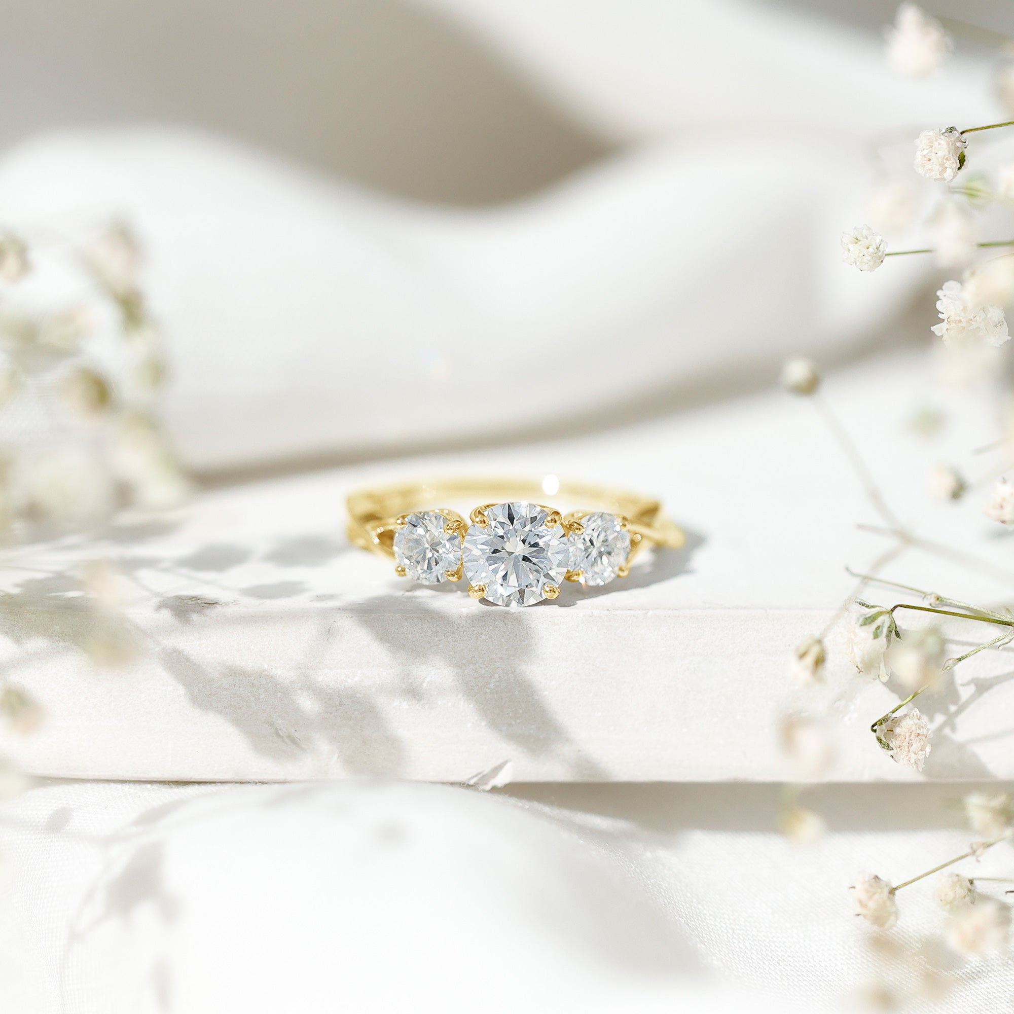 3 Stone Round Moissanite Crossover Engagement Ring D-VS1 - Rosec Jewels