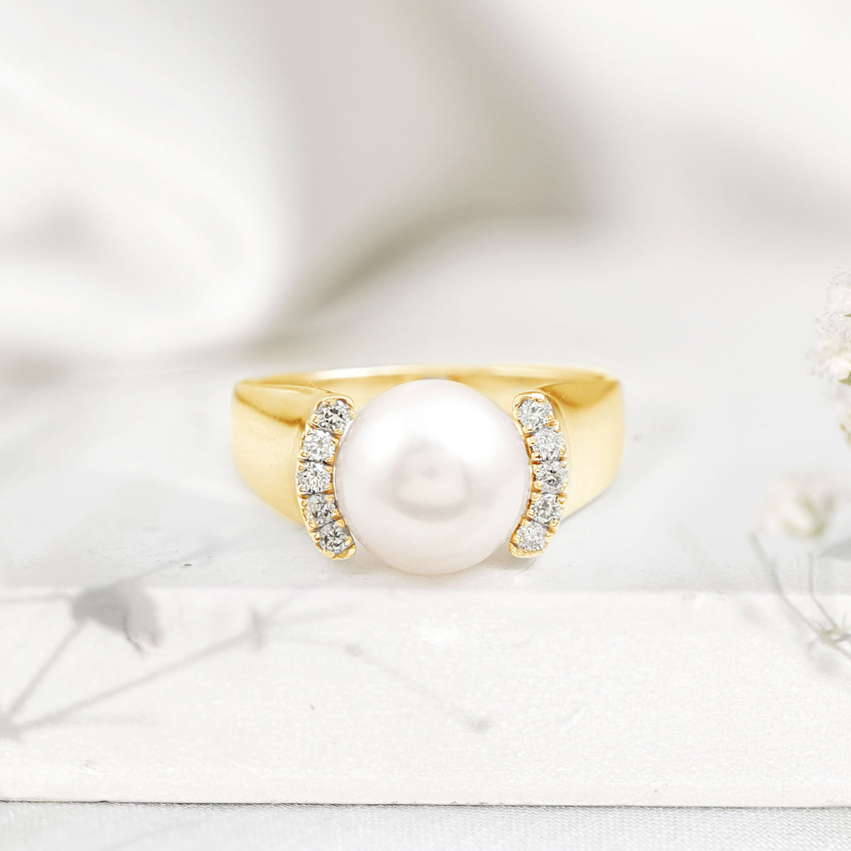 8 Carat Freshwater Pearl Statement Engagement Ring with Diamond AAA - Rosec Jewels