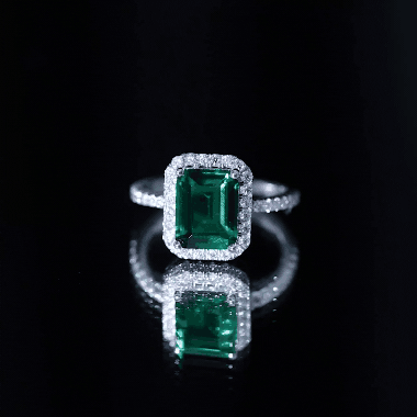Rosec Jewels-Certified 7X9mm Lab Grown Emerald Cut Emerald Engagement Ring with Halo