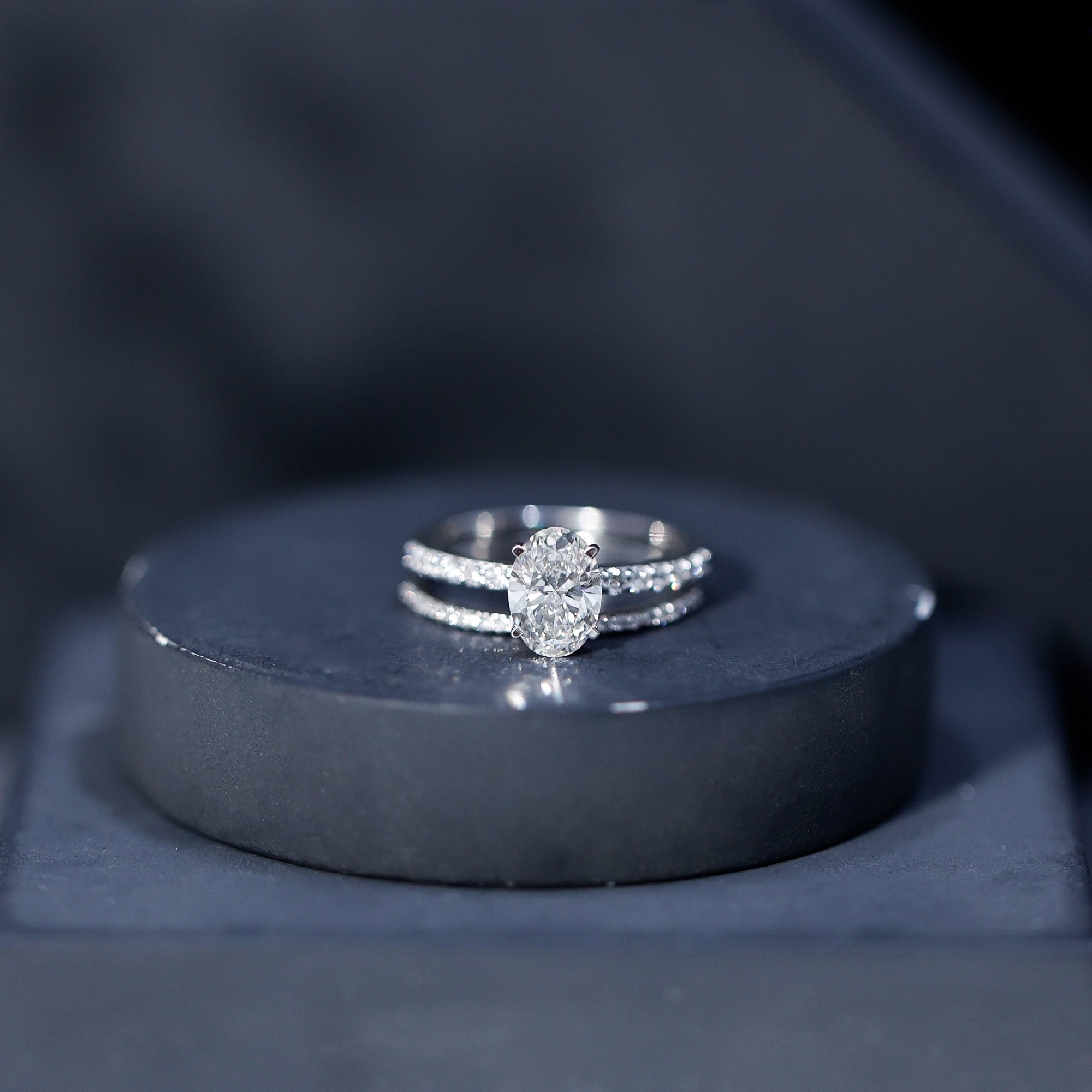 IGI Certified 1 Carat Lab Grown Diamond Engagement Ring with Wedding Band Set Lab - ( E-VS1 ) - Rosec Jewels
