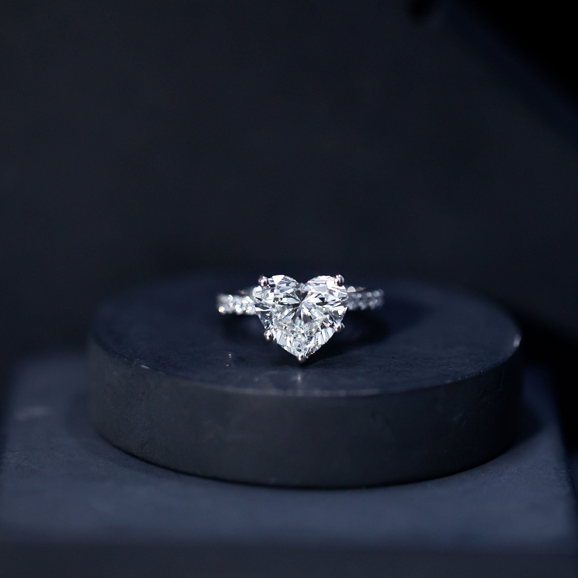 IGI Certified 4 Carat Lab Grown Diamond Heart Engagement Ring for Women Lab - ( E-VS1 ) - Rosec Jewels