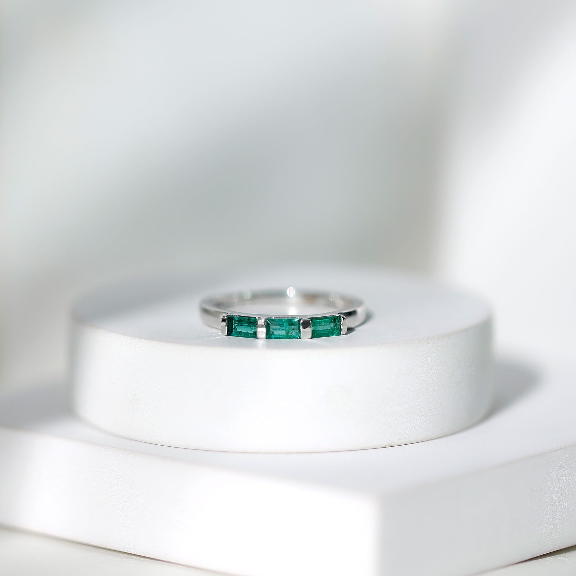 Baguette Cut Real Emerald 3 Stone Ring with Certificate AAA - Rosec Jewels
