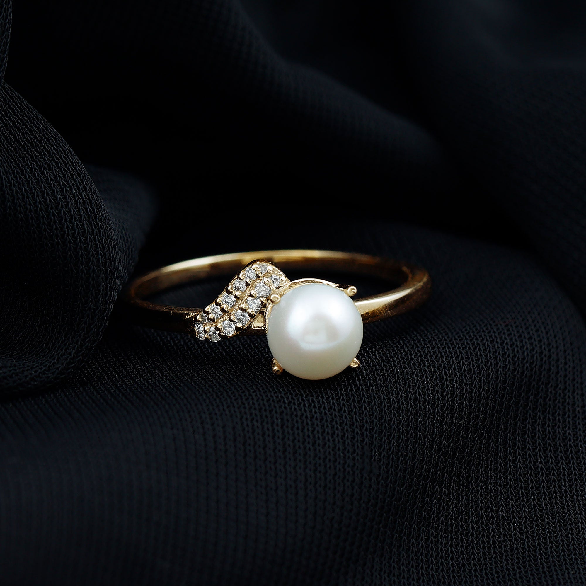 Cultured 3 Carat Freshwater Pearl Solitaire Engagement Ring with Diamond AAA - Rosec Jewels