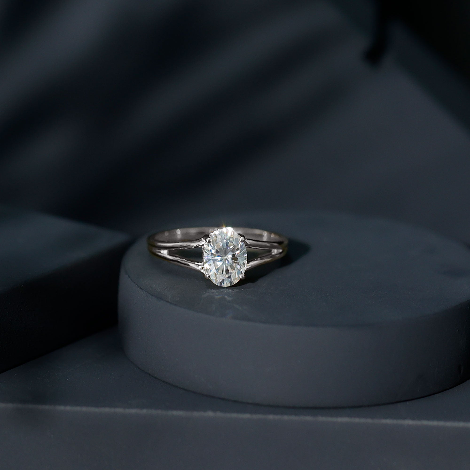 1.25 CT Oval Moissanite Engagement Ring With Certificate D-VS1 - Rosec Jewels