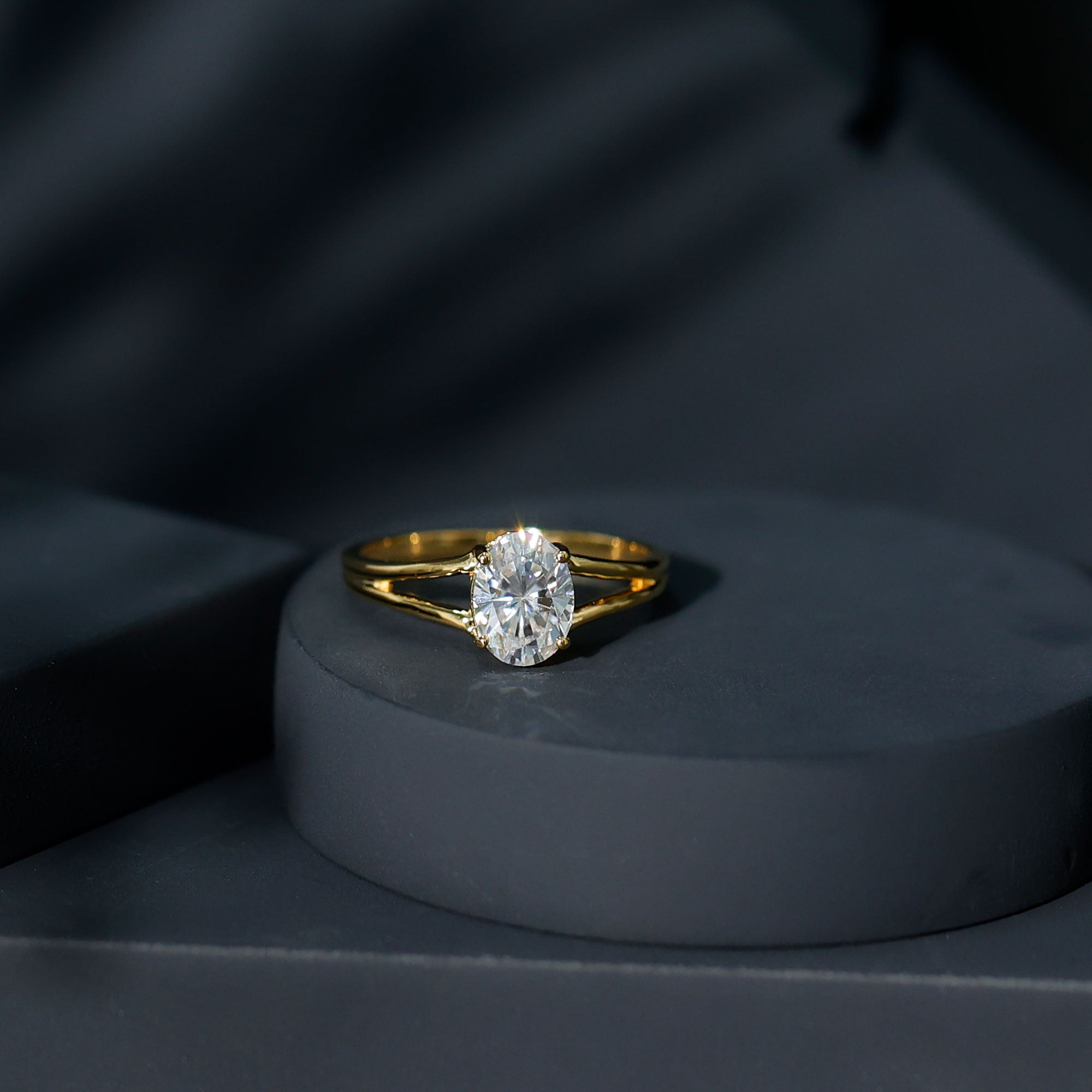 1.25 CT Oval Moissanite Engagement Ring With Certificate D-VS1 - Rosec Jewels