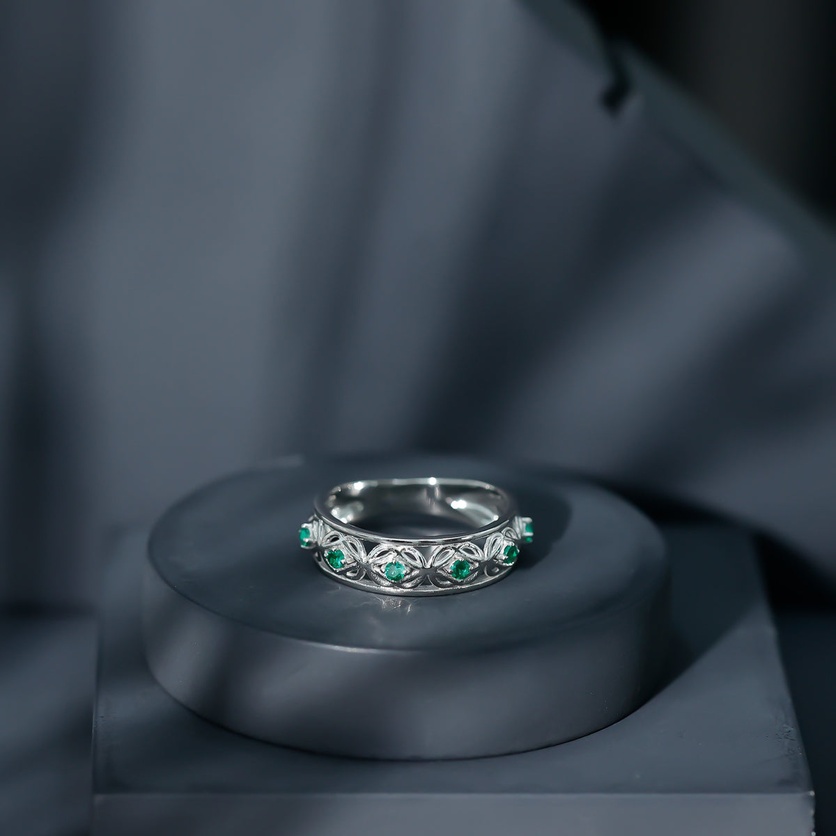 Lab Created Emerald Vintage Inspired Eternity Band AAAA - Rosec Jewels