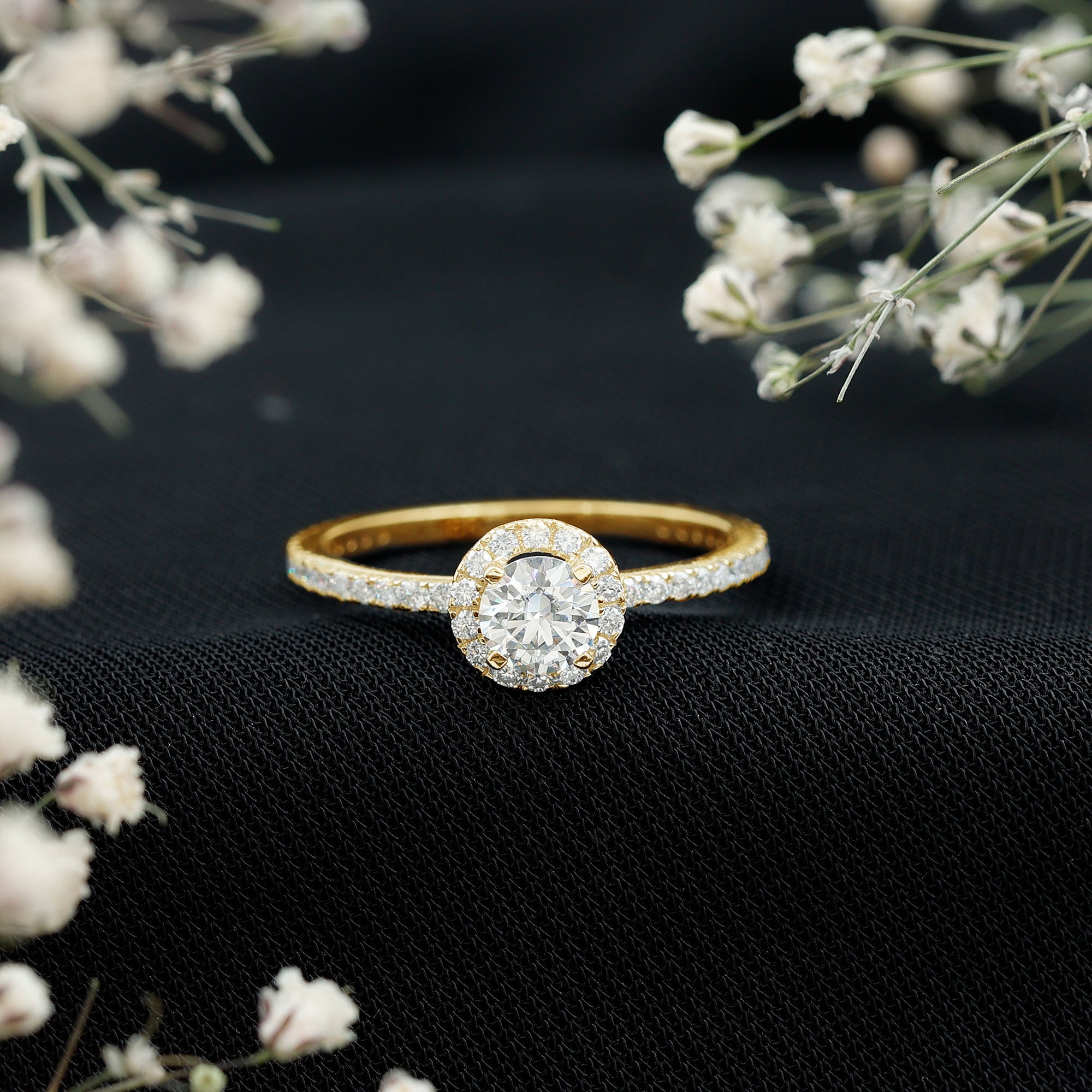 1.25 CT Moissanite Classic Halo Engagement Ring D-VS1 - Rosec Jewels