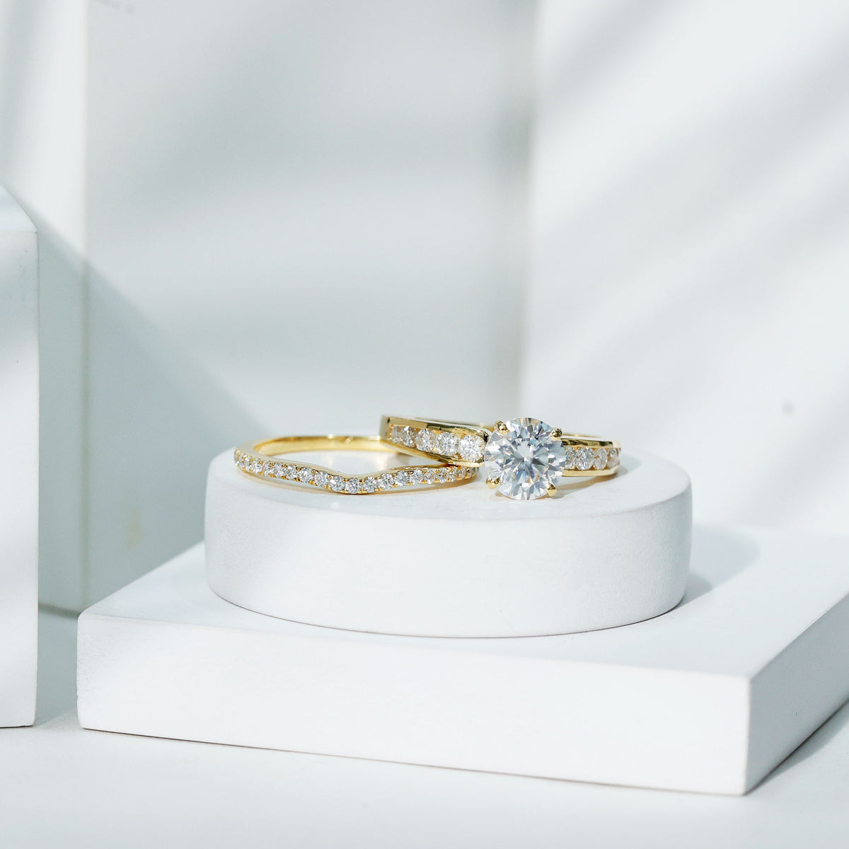 Certified 2 Carat Round Moissanite Engagement Ring with Wedding Band D-VS1 - Rosec Jewels