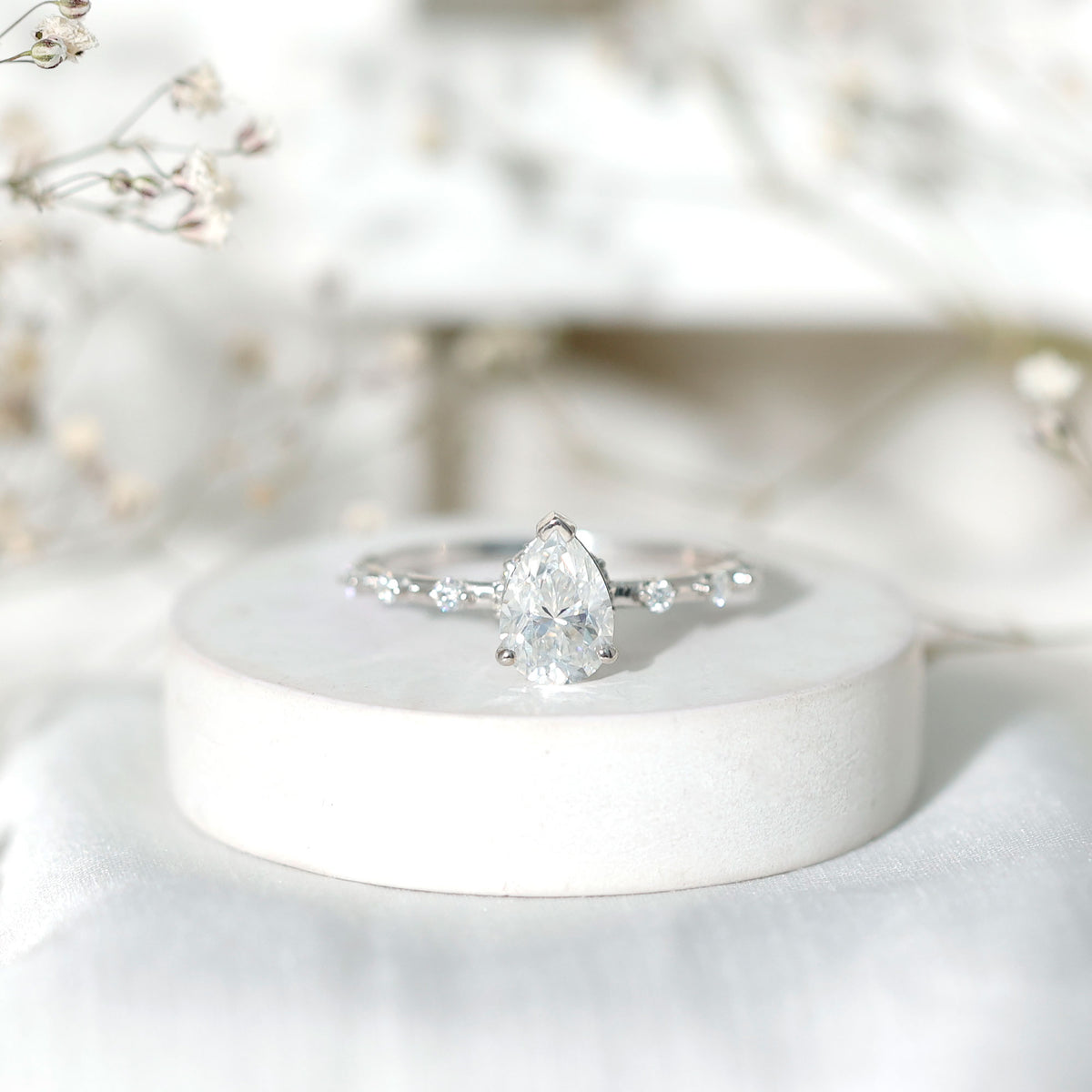 IGI Certified 2 Carat Diamond Pear Shaped Engagement Ring for Women Lab - ( E-VS1 ) - Rosec Jewels