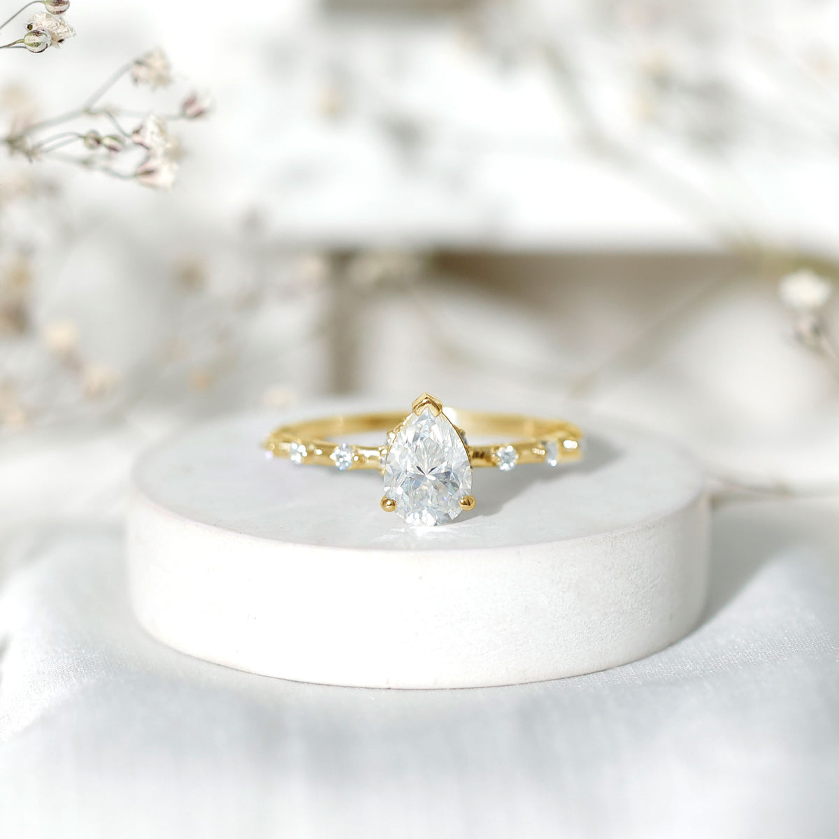 IGI Certified 2 Carat Diamond Pear Shaped Engagement Ring for Women Lab - ( E-VS1 ) - Rosec Jewels