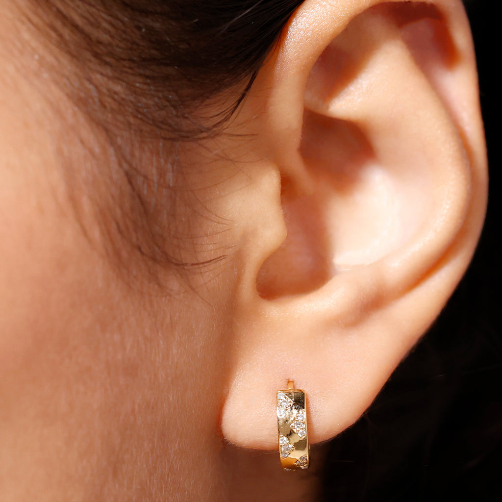 Small Gold Hoop Earrings with Diamond Accents Diamond - ( HI-SI ) - Color and Clarity - Rosec Jewels
