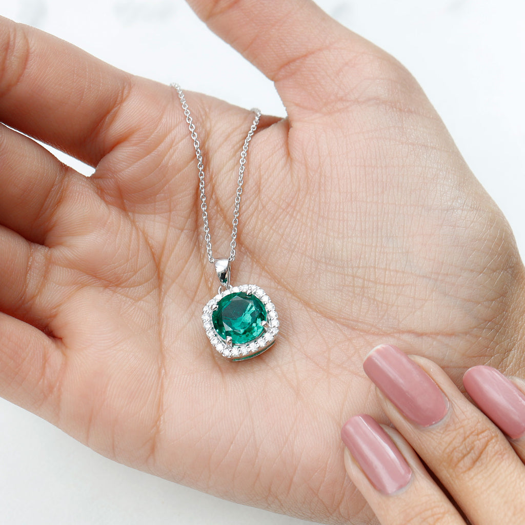 10 MM Classic Solitaire Created Emerald and Moissanite Halo Pendant Necklace Lab Created Emerald - ( AAAA ) - Quality - Rosec Jewels