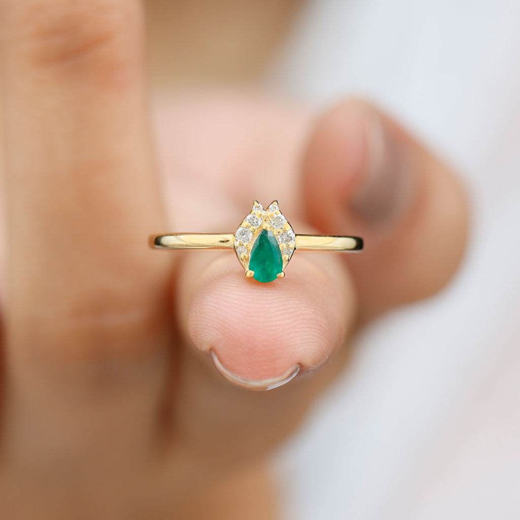 0.25 CT Pear Shape Emerald Promise Ring with Diamond Emerald - ( AAA ) - Quality - Rosec Jewels