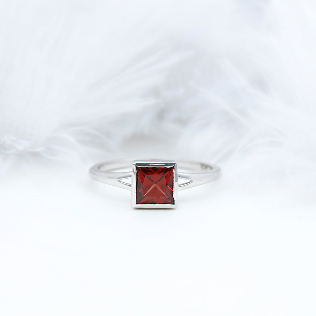 Princess Cut Garnet Solitaire Split Shank Ring in Bezel Setting Garnet - ( AAA ) - Quality - Rosec Jewels
