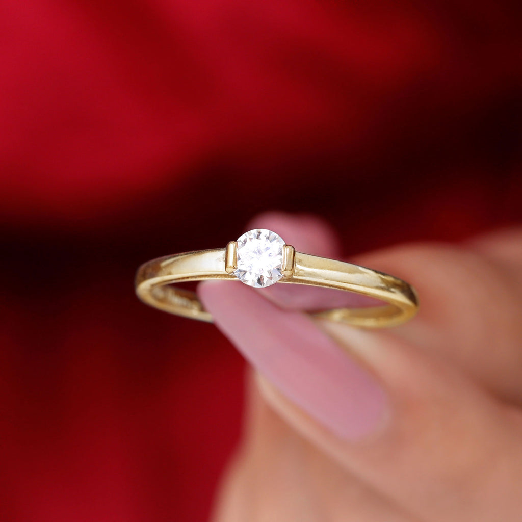Minimal Lab Grown Diamond Solitaire Ring